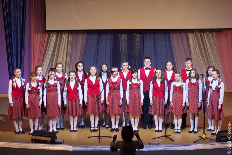 Вокальный коллектив Детской хоровой школы принял участие в творческой смене в ВДЦ «Океан» 