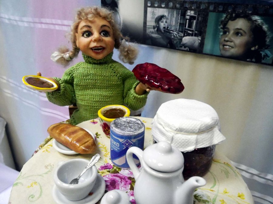 В творческой студии «Перспектива» открылась выставка-конкурс «Кукольные истории российского кино»