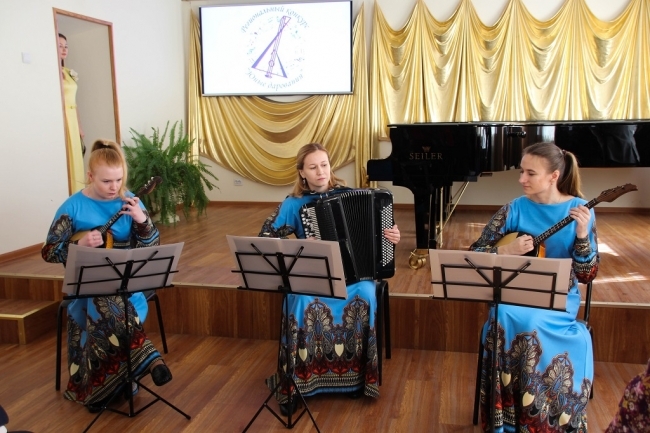 В колымской столице завершилась неделя региональных конкурсов «Юные дарования»