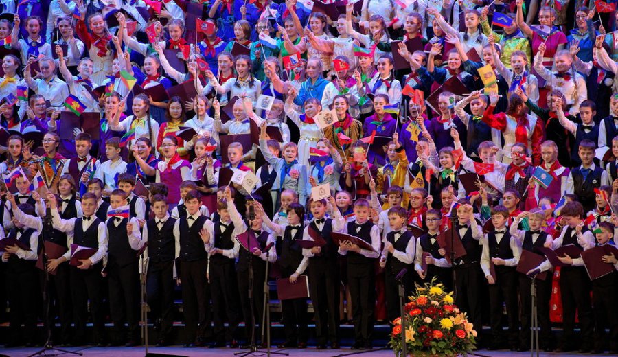 Юные вокалисты Магадана выступят в Кремле в составе Сводного Детского хора России
