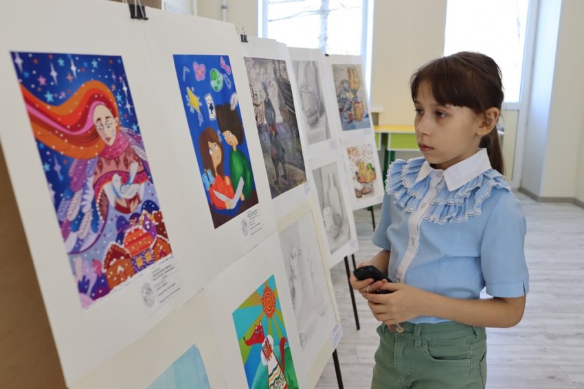 Региональная выставка-конкурс «Юные дарования» обучающихся ДХШ и художественных отделений ДШИ