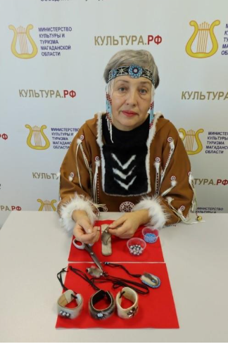 E:\Users\Кристина\Desktop\команда ЕлкаПобеды\Старенченко Татьяна Константиновна- роспись по дереву.jpg