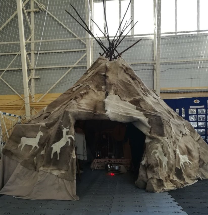 Традиционная корякская юрта